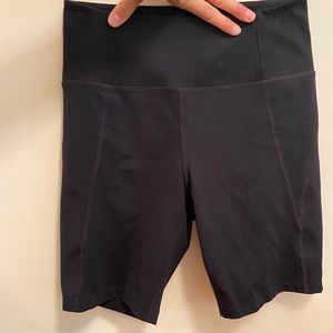 Girlfriend Collective Black High Rise Bike Short M